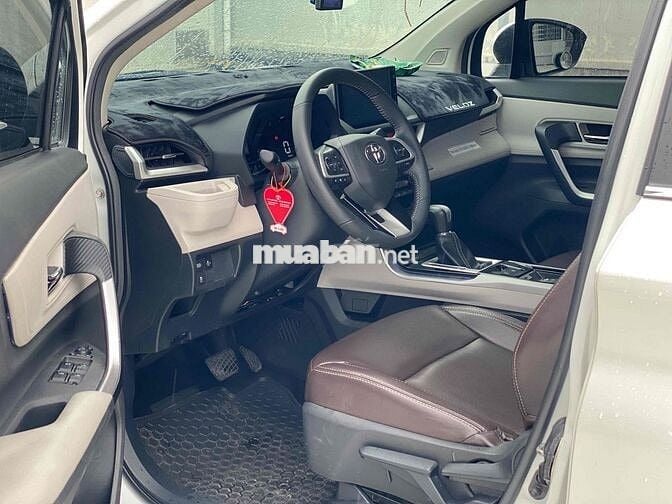 Toyota Veloz Cross Top 2024 - 33000 km