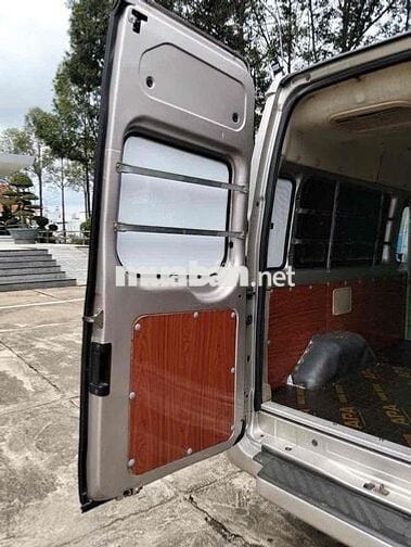 Ford Transit van 216 chất