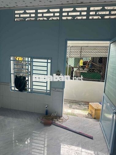 Cho thuê phòng trọ mới, có gác, cách KCN trà nóc 300m