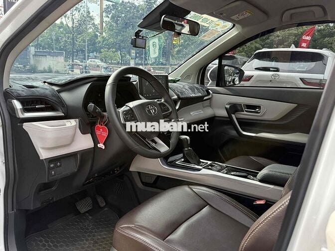 Toyota Veloz Cross Top 2024 - 33800km - Xe Hãng