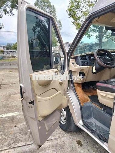 Ford Transit van 216 chất