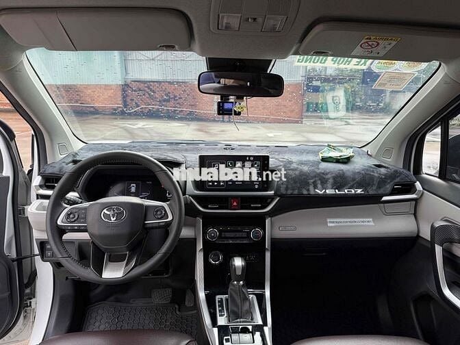 Toyota Veloz Cross Top 2024 - 33800km - Xe Hãng
