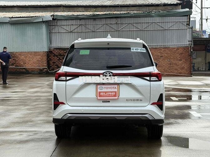 Toyota Veloz Cross Top 2024 - 33800km - Xe Hãng