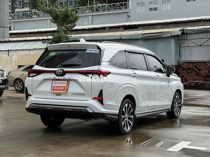 Toyota Veloz Cross Top 2024 - 33800km - Xe Hãng