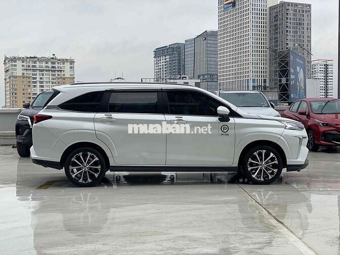 Toyota Veloz Cross Top 2024 - 33000 km