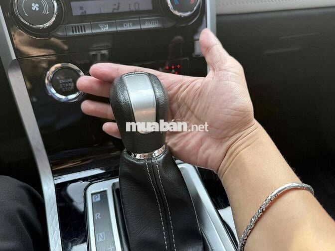 Toyota Veloz Cross Top 2024 - 33800km - Xe Hãng