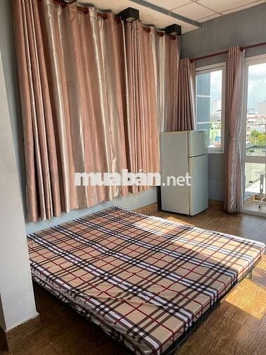 Cho thuê phòng tiện nghi lầu 3 tại 1074A.39 Trường Sa, P12, Q3, TPHCM