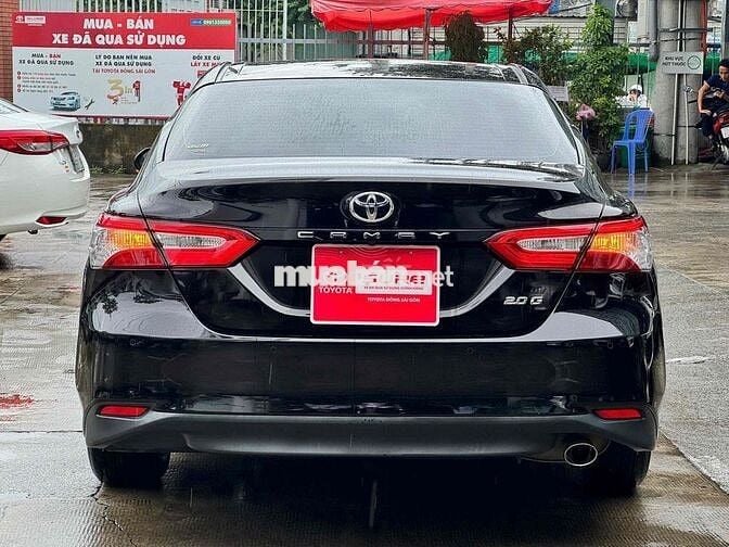 Toyota Camry 2020 2.0G - Màu đen nt kem