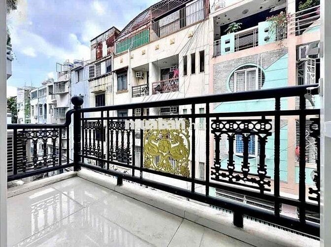 CC cho thuê gấp 2PN riêng tách bếp full nội thất có ban công cửa sổ