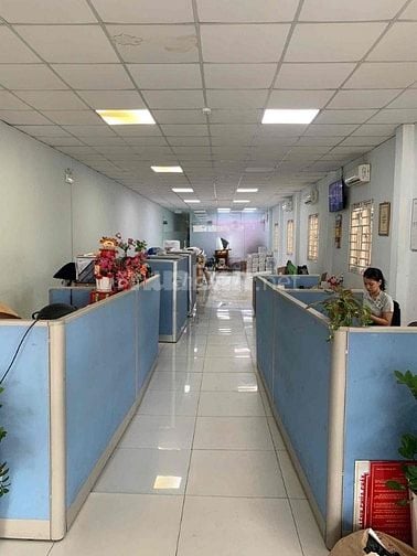 Cho thuê nhà xưởng 1800m2 giá 85tr tại đường an phú đông 25 quận 12