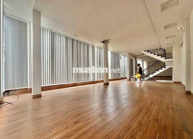 Cần cho thuê nhà góc 2 Mặt Tiền 97A Phổ Quang P.2 Q.Tân Bình.