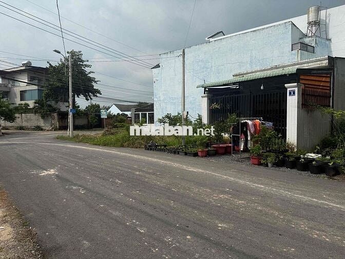 Đất sổ đỏ DT 86.8m2,mặt tiền đường Võ Thị Mận,Củ Chi,thổ cư toàn bộ.