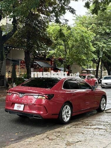 VinFast Lux A2.0 2021 Plus 2.0 AT - 40000 km