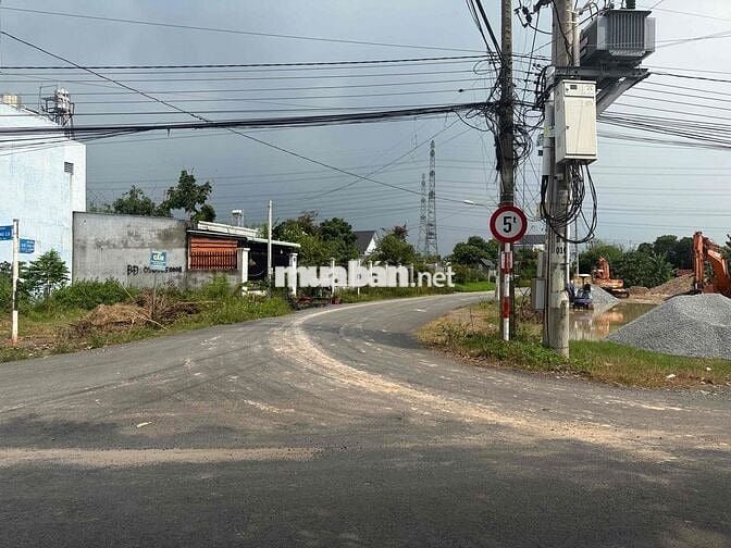 Đất sổ đỏ DT 86.8m2,mặt tiền đường Võ Thị Mận,Củ Chi,thổ cư toàn bộ.