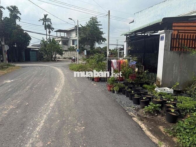 Đất sổ đỏ DT 86.8m2,mặt tiền đường Võ Thị Mận,Củ Chi,thổ cư toàn bộ.