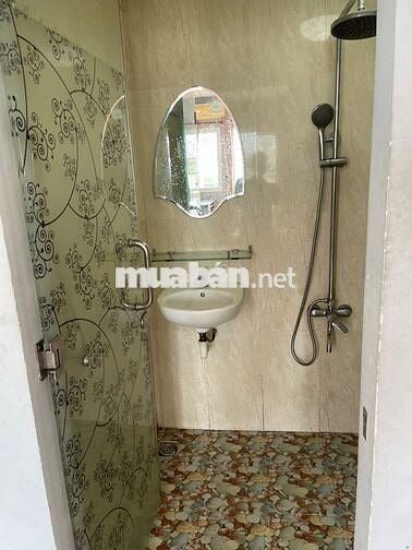 Cho thuê phòng tiện nghi lầu 3 tại 1074A.39 Trường Sa, P12, Q3, TPHCM