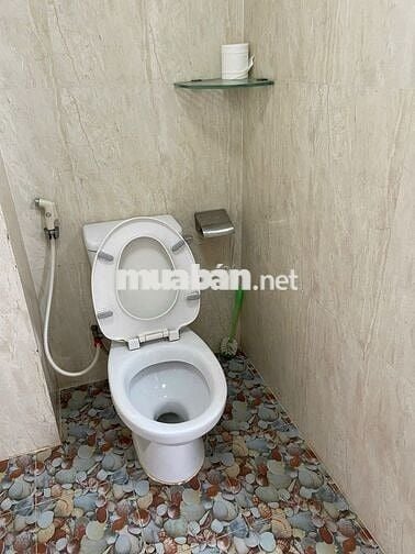 Cho thuê phòng tiện nghi lầu 3 tại 1074A.39 Trường Sa, P12, Q3, TPHCM