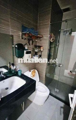 Bán gấp nhà 62m, nhỉnh 6 tỷ,4 tầng, Sát KDC Him Lam,Lotte 7, mới tinh