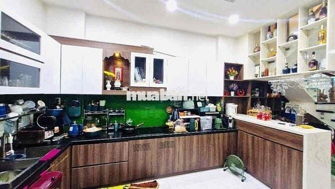 Bán gấp nhà 62m, nhỉnh 6 tỷ,4 tầng, Sát KDC Him Lam,Lotte 7, mới tinh