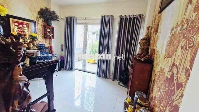 Bán gấp nhà 62m, nhỉnh 6 tỷ,4 tầng, Sát KDC Him Lam,Lotte 7, mới tinh