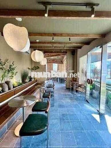 SIÊU PHẨM QUẬN 5 - CẦU CHÀ VÀ - 4 tầng - 3 MẶT TIỀN - 35tr/th