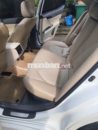 TOYOTA CAMRY HYBRID 2023 MỘT CHỦ, CHẠY 4,6 VẠN Km