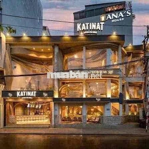 SIÊU PHẨM QUẬN 5 - CẦU CHÀ VÀ - 4 tầng - 3 MẶT TIỀN - 35tr/th