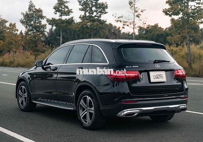LONG ANH AUTO về Mercedes GLC200 model 2019