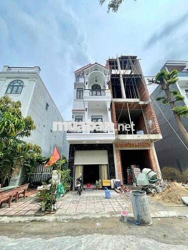 nhà gần VSIP1,kế đường 22/12 đầy đủ nội thất,đường 7m đậu ô tô