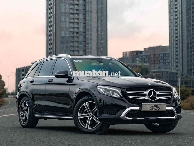 LONG ANH AUTO về Mercedes GLC200 model 2019