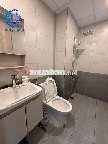 CHO THUÊ PHÒNG MỚI VÀO LUÔN Ô TÔ ĐỖ CỬA Ở NAM TỪ LIÊM. MỸ ĐÌNH