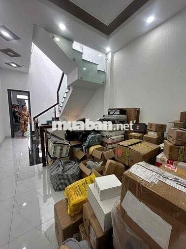 Nhà hẻm thông đg LĐT P16: 3.5x23m ,3 lầu, 4pn, Cho CHDV