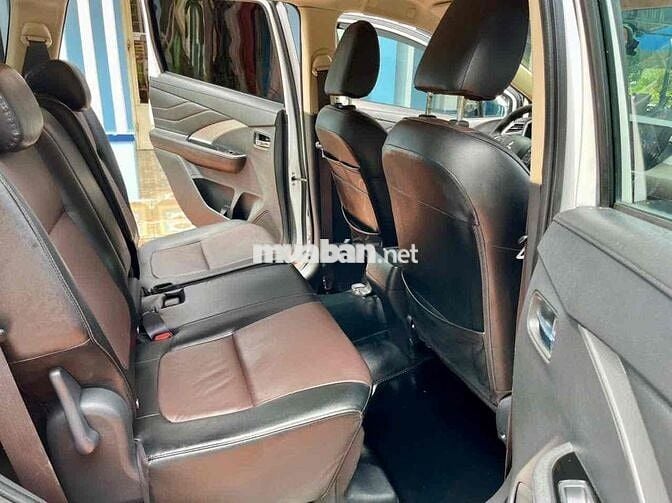 Xpander Cross 2021 Đi lướt 16 ngàn Xe Gđ 1 chủ