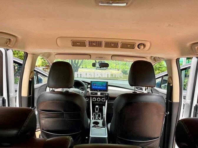 Xpander Cross 2021 Đi lướt 16 ngàn Xe Gđ 1 chủ