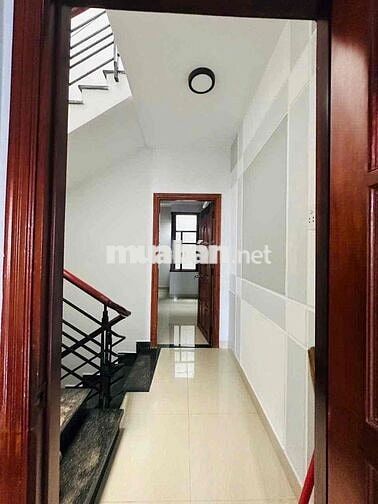 NHÀ NC 4PN NT CB ĐƯỜNG SỐ 8 P11 GÒ VẤP