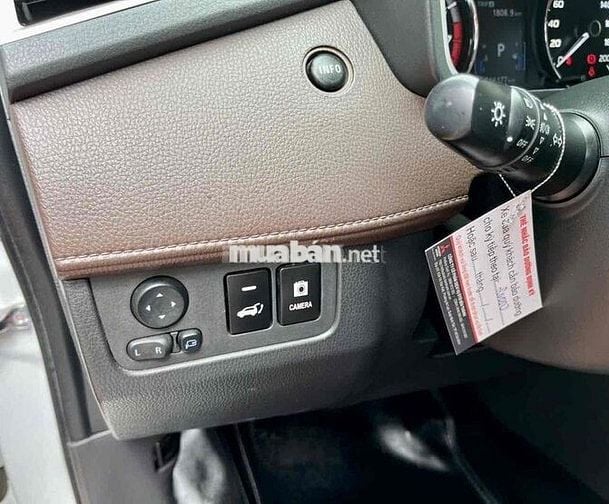 Xpander Cross 2021 Đi lướt 16 ngàn Xe Gđ 1 chủ