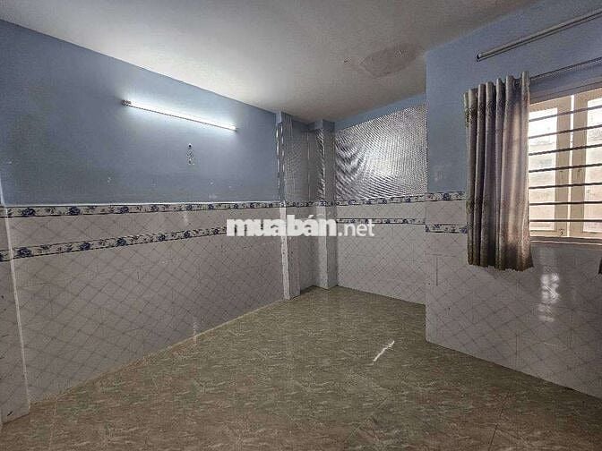 Bán nhà 3 tầng, 32m2, hxh 6m, ngay An Dương vương, giá nhỉnh 3 tỷ(TL)