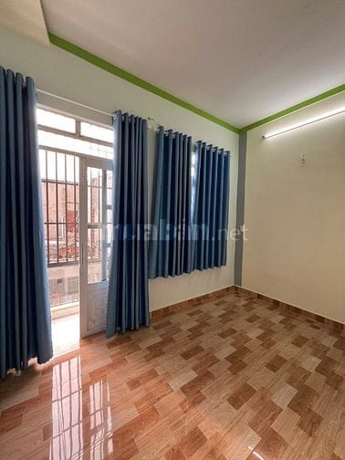 Nhà đẹp Hóc Môn giá rẻ - đường Trần Văn Mười, hẻm xe hơi, vào ở ngay