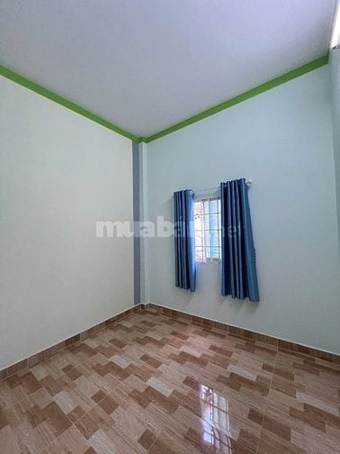 Nhà đẹp Hóc Môn giá rẻ - đường Trần Văn Mười, hẻm xe hơi, vào ở ngay
