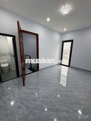 Cho thuê nhà nguyên căn 3 tầng 5×16 Bùi Tư Toàn- Bình tân