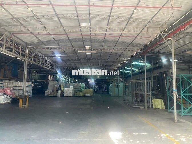 CHO THUÊ KHO XƯỞNG QUẬN BINH TÂN .DT . 8600M