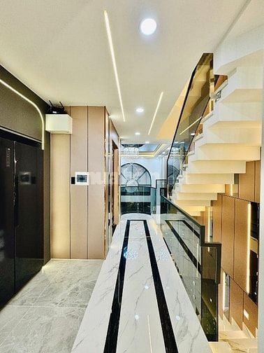 ⭐️Siêu phẩm 5 Lầu THANG MÁY tuyệt đẹp Cao cấp đường 12m Lê Văn Thọ