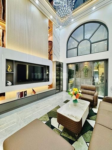 ⭐️Siêu phẩm 5 Lầu THANG MÁY tuyệt đẹp Cao cấp đường 12m Lê Văn Thọ