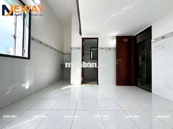 PHÒNG TRỌ GIÁ RẺ MÁY LẠNH, CỬA SỔ TRỜI KẾ ĐẦM SEN