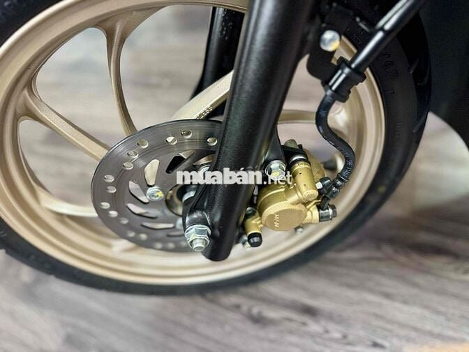 Honda Vision 2025 Nâu Vàng bản đặt biệt Bs 72 HCM