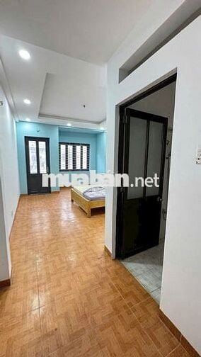 4x28m 4PN 5WC💥Sân để xe hơi vô nhà thuê💥Sân thượng Quang Trung