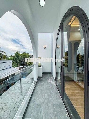 NGÂN HÀNG PHÁT MÃI CẦN THANH LÝ NHÀ 1 TRỆT 1 LẦU GIÁP QUẬN BÌNH TÂN !!