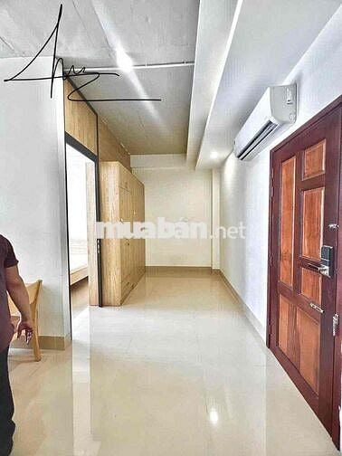 1PN BAN CÔNG gần Cressent Mall PHÚ MỸ HƯNG QUẬN 7