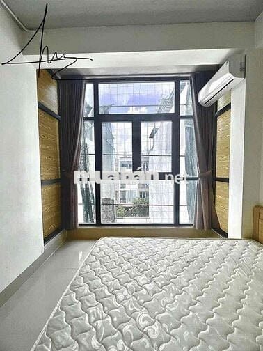 1PN BAN CÔNG gần Cressent Mall PHÚ MỸ HƯNG QUẬN 7