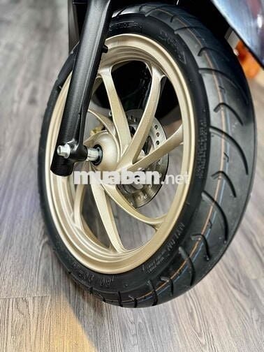 Honda Vision 2025 Nâu Vàng bản đặt biệt Bs 72 HCM